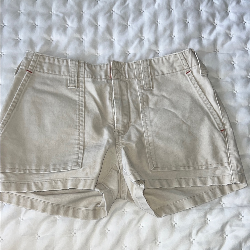 Abercrombie & Fitch Women's Tan Cargo Shorts